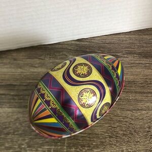 Vtg Colourful Decorative Fillable Metal Egg